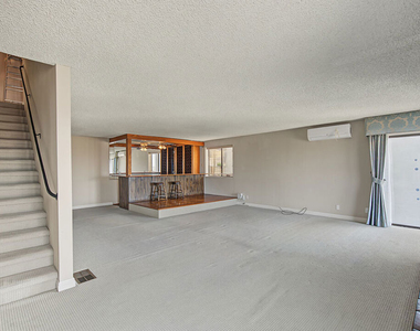 4238 Mesa Street - Photo Thumbnail 9