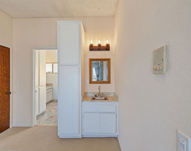 4238 Mesa Street - Photo Thumbnail 31