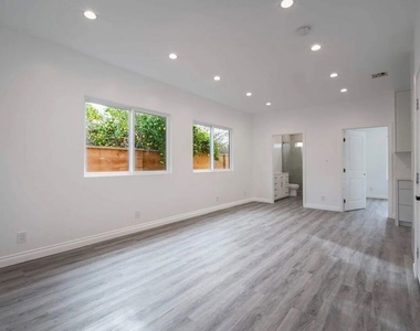 1350 Western Avenue - Photo Thumbnail 3