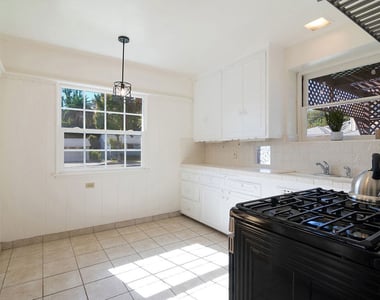 3646 Stoner Avenue - Photo Thumbnail 12