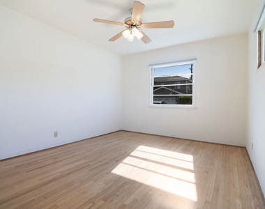 3646 Stoner Avenue - Photo Thumbnail 15