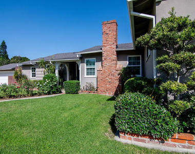 3646 Stoner Avenue - Photo Thumbnail 2