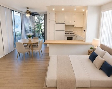 1353 S Carmelina Avenue - Photo Thumbnail 22