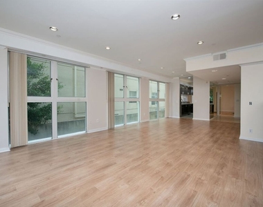 1927 Glendon Avenue - Photo Thumbnail 2
