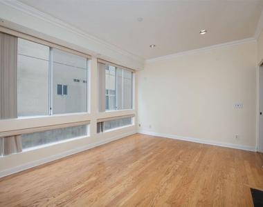 1927 Glendon Avenue - Photo Thumbnail 13