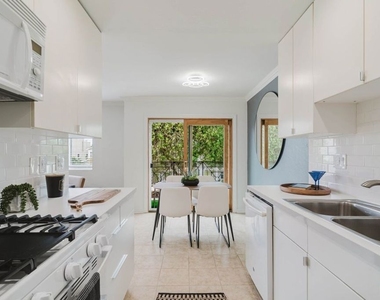 2721 2nd Street - Photo Thumbnail 14