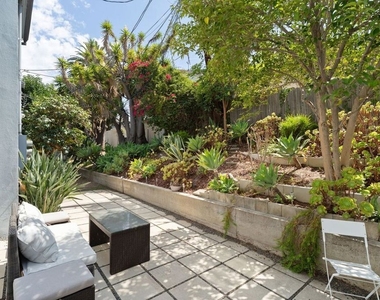 1231 Smithwood Drive - Photo Thumbnail 13