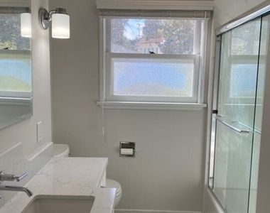 1231 Smithwood Drive - Photo Thumbnail 9
