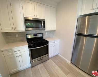 1231 Smithwood Drive - Photo Thumbnail 14