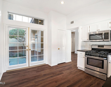 1760 Shady Brook Drive - Photo Thumbnail 10