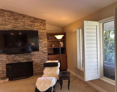44825 Guadalupe Drive - Photo Thumbnail 8