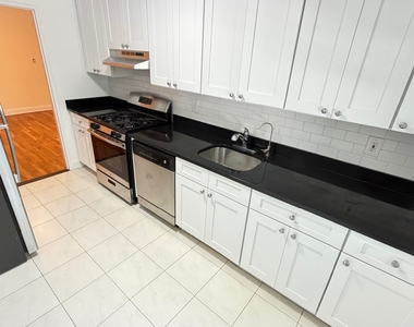 79-25 150th Street - Photo Thumbnail 9