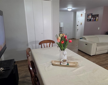 61-35 98th Street - Photo Thumbnail 4