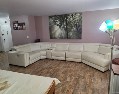 61-35 98th Street - Photo Thumbnail 3