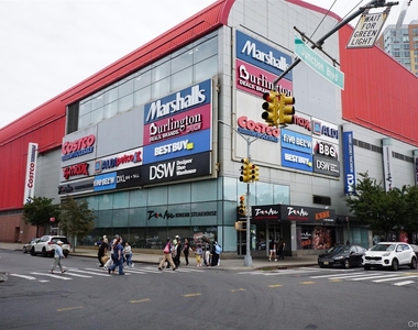 63-45 Saunders Street - Photo Thumbnail 11