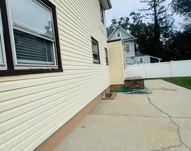 265 Randall Avenue - Photo Thumbnail 23