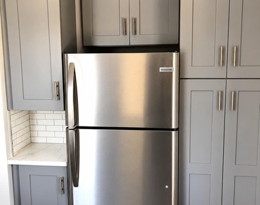 318 Linden Street - Photo Thumbnail 2
