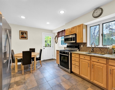 39 Depot Road - Photo Thumbnail 4