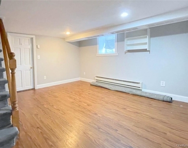 306 Soundview Avenue - Photo Thumbnail 23