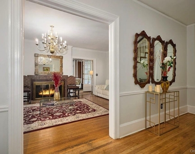 70 Frederick Place - Photo Thumbnail 4