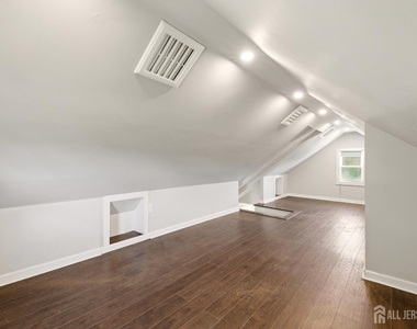 208 S 8th Avenue S - Photo Thumbnail 22