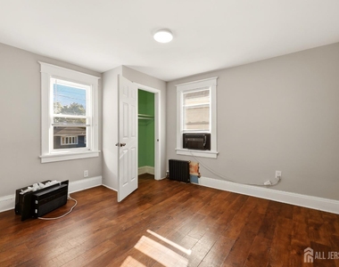 208 S 8th Avenue S - Photo Thumbnail 18