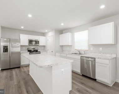1608 Creek Bottom Place - Photo Thumbnail 7