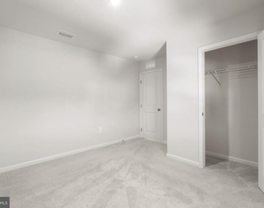 1608 Creek Bottom Place - Photo Thumbnail 24