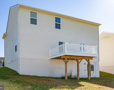 1608 Creek Bottom Place - Photo Thumbnail 38