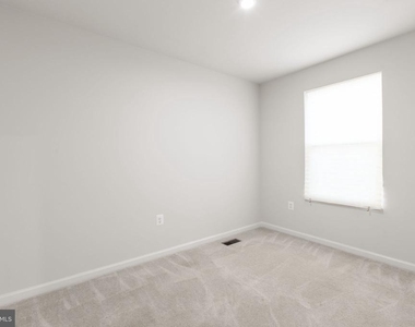 1608 Creek Bottom Place - Photo Thumbnail 14
