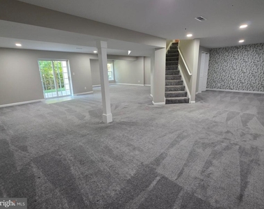 6 Saint Stephens Court - Photo Thumbnail 23