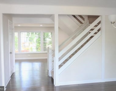 13201 Putnam Circle - Photo Thumbnail 1