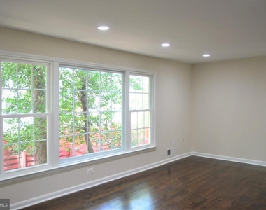 13201 Putnam Circle - Photo Thumbnail 8