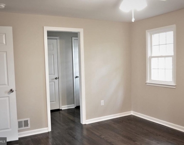 13201 Putnam Circle - Photo Thumbnail 13