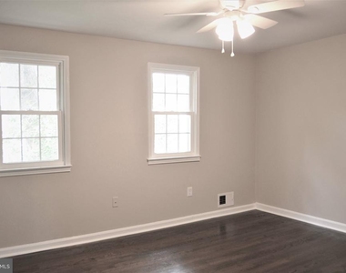 13201 Putnam Circle - Photo Thumbnail 12