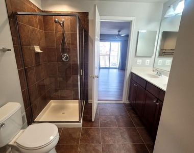 15214 Rosemont Manor Drive - Photo Thumbnail 18
