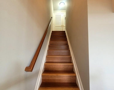 15214 Rosemont Manor Drive - Photo Thumbnail 5