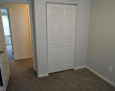 10337 Abbott Road - Photo Thumbnail 17