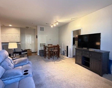 42544 Hollyhock Terrace - Photo Thumbnail 2