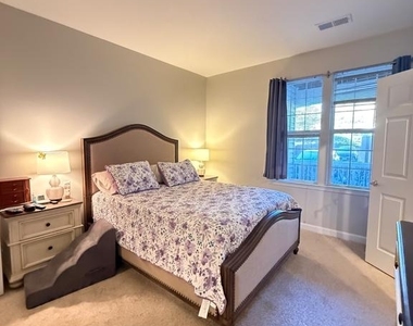 42544 Hollyhock Terrace - Photo Thumbnail 6