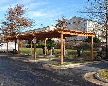 42544 Hollyhock Terrace - Photo Thumbnail 18