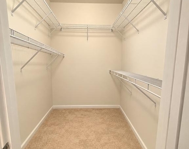 42544 Hollyhock Terrace - Photo Thumbnail 9