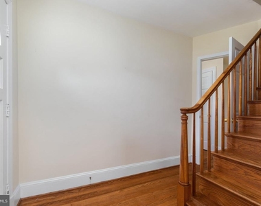 603 Martin Avenue - Photo Thumbnail 2
