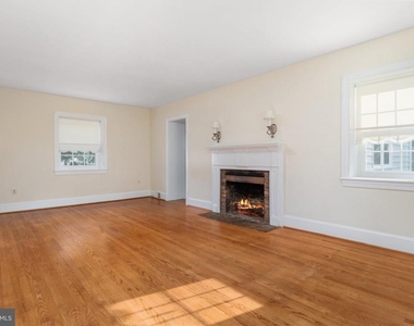 603 Martin Avenue - Photo Thumbnail 7