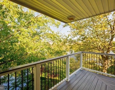 20575 Snowshoe Square - Photo Thumbnail 32