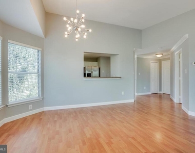 20575 Snowshoe Square - Photo Thumbnail 6