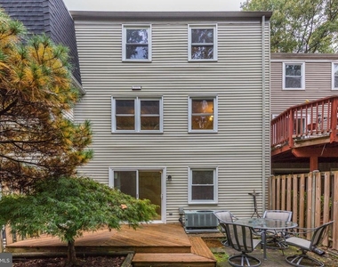 3151 Ellenwood Drive - Photo Thumbnail 24