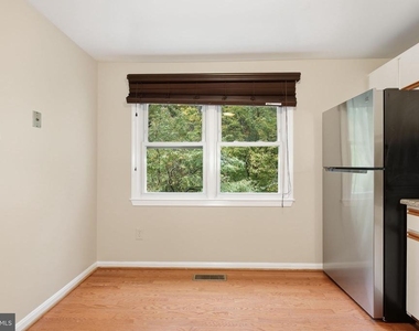 3151 Ellenwood Drive - Photo Thumbnail 12