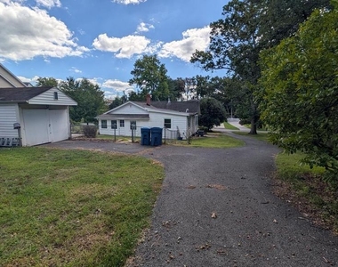 7104 Judith Avenue - Photo Thumbnail 14