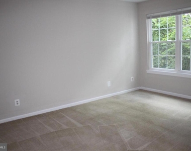 7503 Ashby Lane - Photo Thumbnail 20